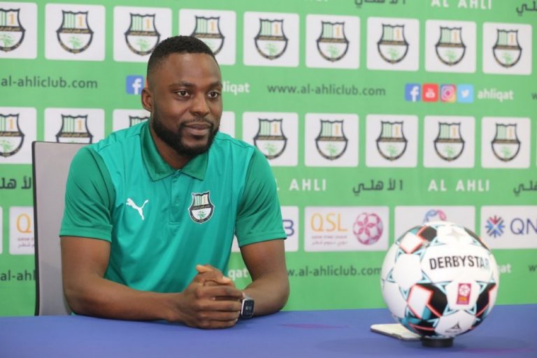 جون بنسون : جاهزون ومواجهة قطر لن تكون سهلة