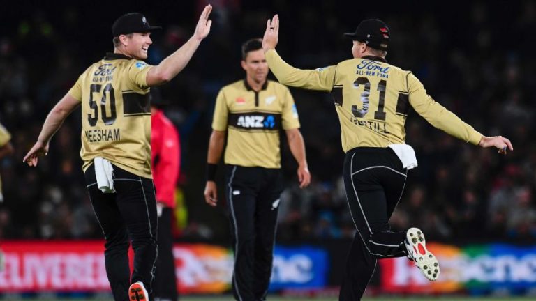 Twenty20: New Zealand beat Australia by 53 runs in series opener
