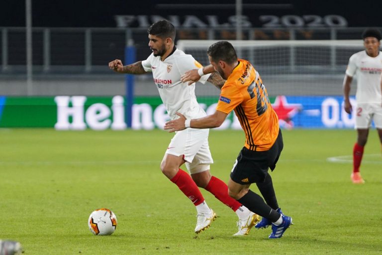 Wolves boss Nuno ‘confident’ Jimenez will return this season