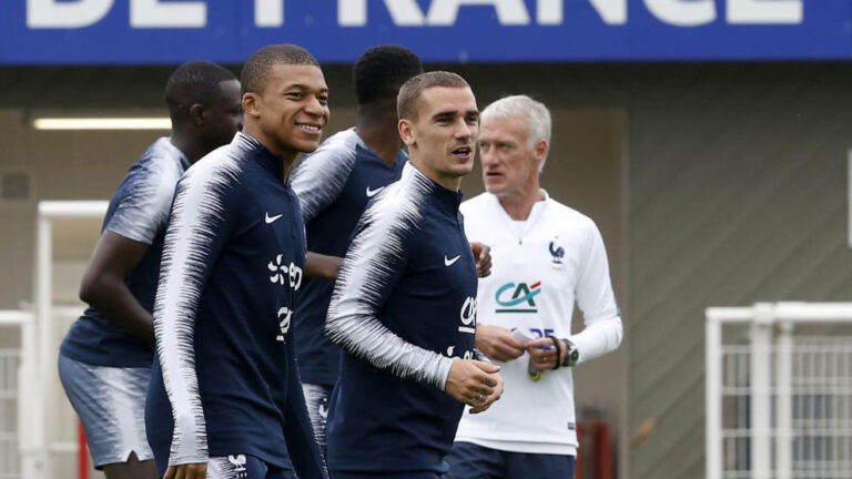 Familiar look to Deschamps’ France for start of World Cup defence