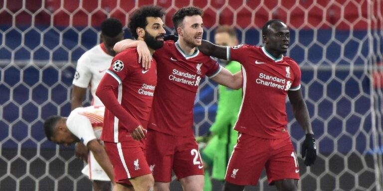 Liverpool ‘switch off’ domestic woes to ease into Champions League last eight