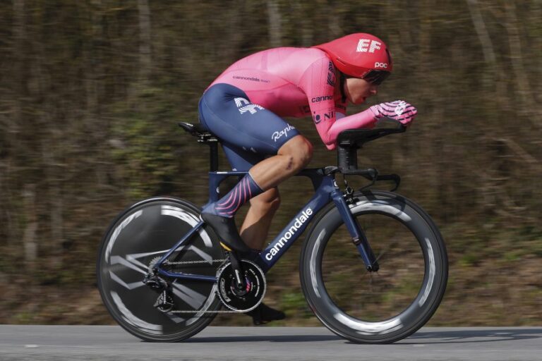 Bissegger wins time trial to grab Paris-Nice lead