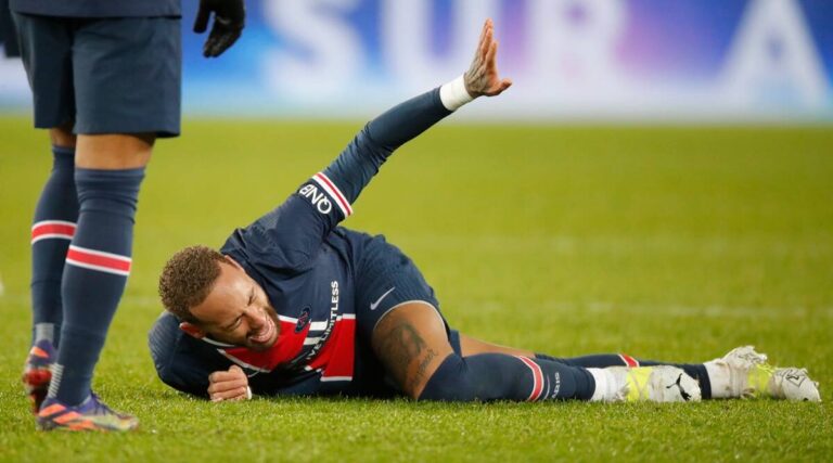 Neymar loses battle to be fit for Barcelona showdown