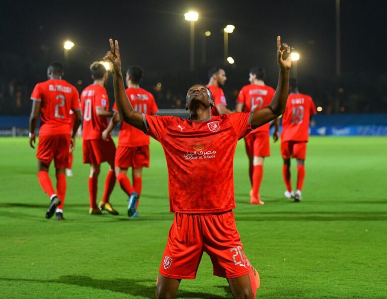 Olunga hat-trick leads Al Duhail to victory over Esteghlal