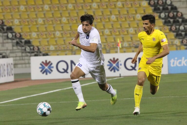 السيلية يقلب الطاولة على الملك ويقدم للرهيب هدية في دوري النجوم