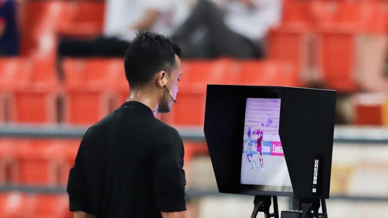 تطبيق تقنية VAR اعتبارا من ربع نهائي دوري أبطال آسيا 2021