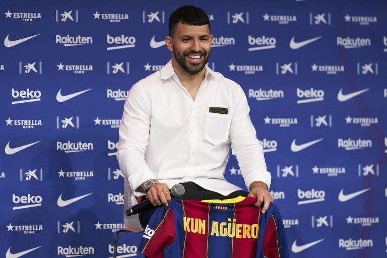 Aguero hoping for Messi partnership after signing for Barca