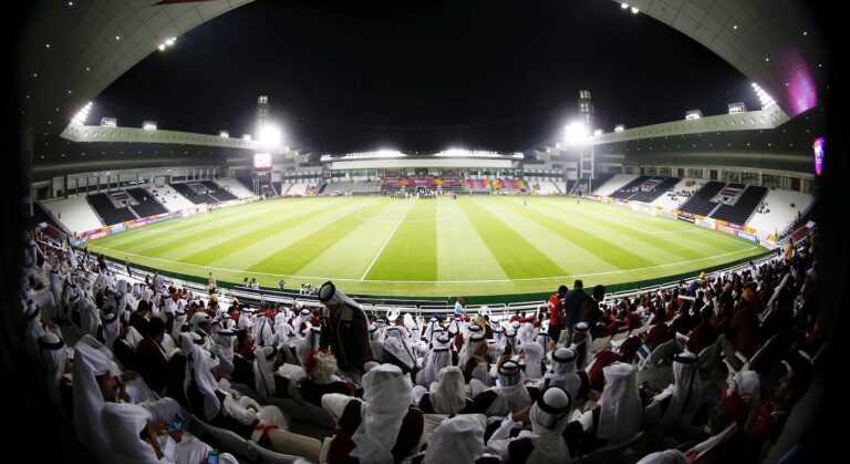 حضور جماهيري خلال نهائي كأس الأمير 2021 في استاد جاسم بن حمد