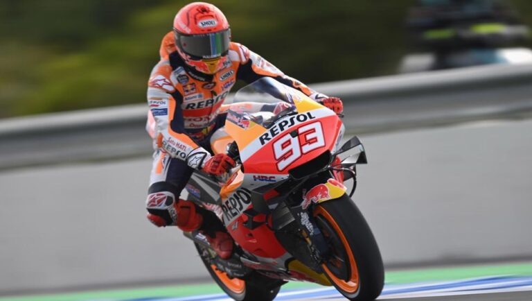 Marquez crashes heavily again at Jerez