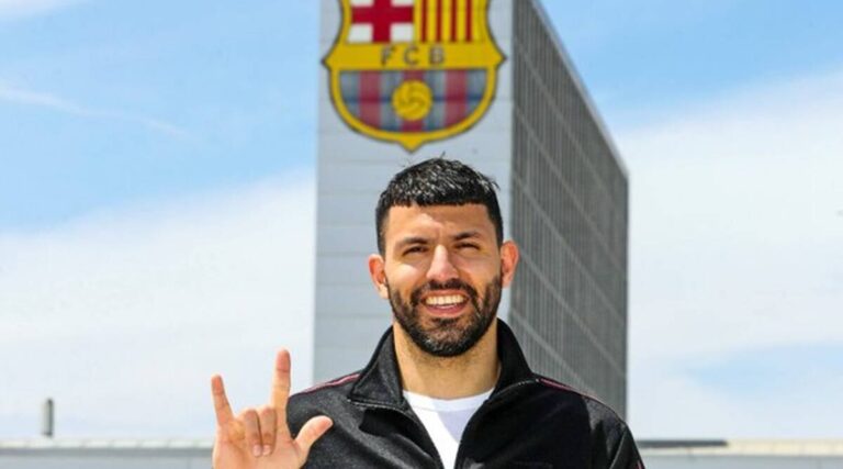 Troubled Barca secure City legend Aguero