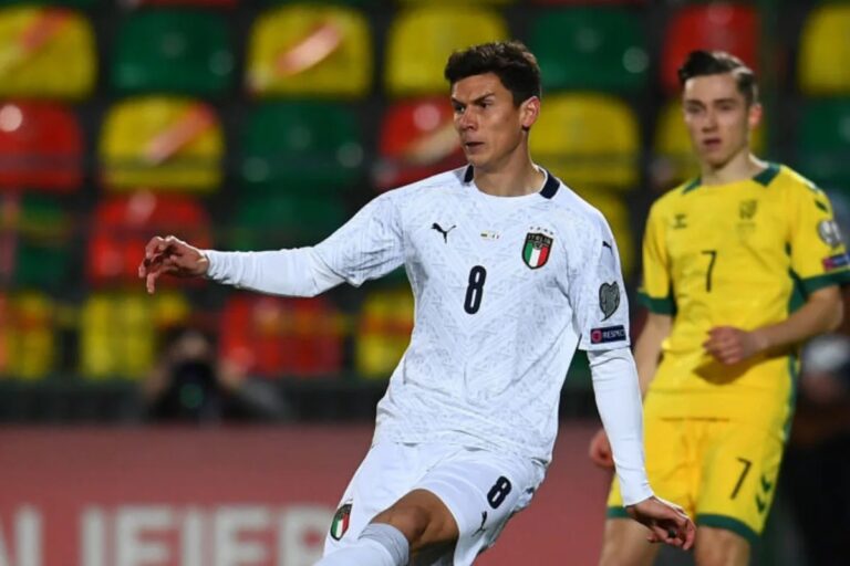 Pessina replaces injured Sensi in Italy Euro squad