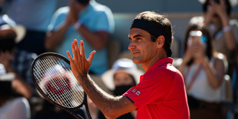 Wimbledon calls to Federer to keep Grand Slam legacy alive