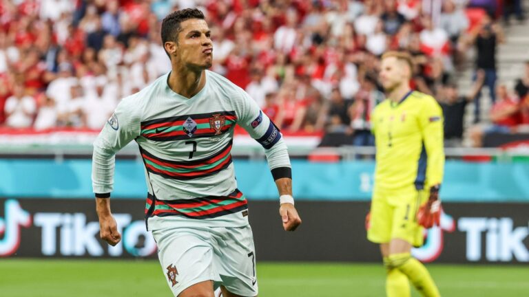 Ronaldo breaks Euro goalscoring record as Portugal beat Hungary