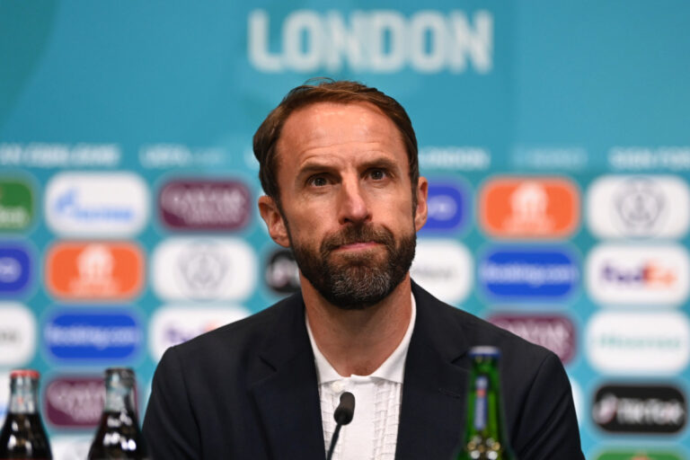 Southgate accepts England boos after sluggish display