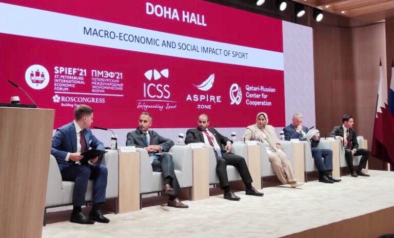 المركز الدولي للأمن الرياضي يشارك في حلقة نقاشية بمنتدى سانت بطرسبرغ الاقتصادي
