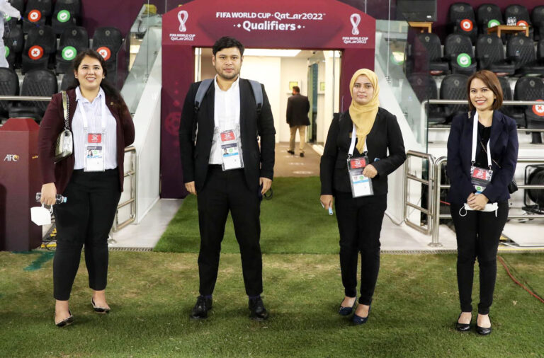 ممثلو اتحادي إندونيسيا والفلبين يشيدون بنظام الفقاعة الطبية في التصفيات الآسيوية