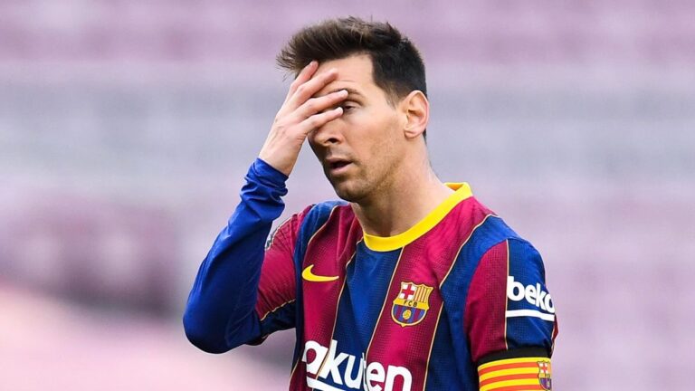 برشلونة في مأزق لتجديد عقد ميسي بسبب قانون اللعب المالي النظيف