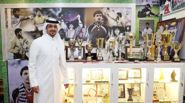 أسطورة حراسة المرمى أحمد خليل يتوقع أداءً مذهلاً للعنابي في مونديال 2022