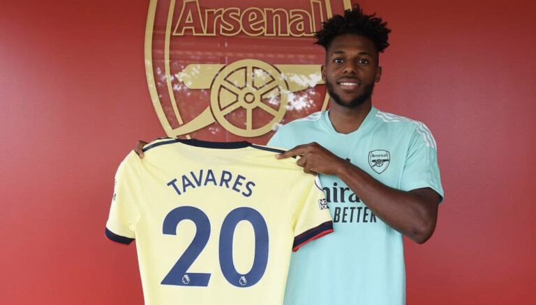 Arsenal sign Benfica defender Nuno Tavares