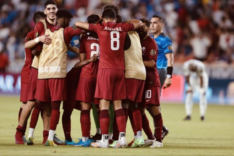 Impressive Qatar outclass Honduras to advance to quarterfinals