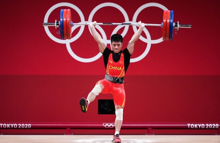 ‘Flamingo’ Li hoists China’s second weightlifting gold