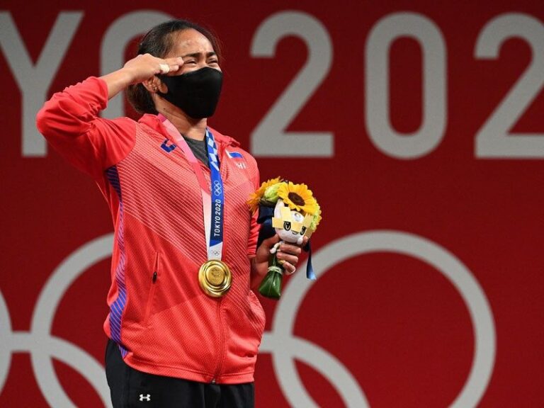 Weightlifter Diaz wins first ever Olympic gold for Philippines