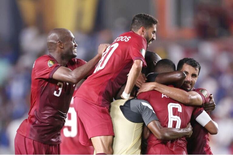 العنابي صاحب القفزة الأكبر في التصنيف الجديد ..والفيفا يصفها بالمثيرة للإعجاب