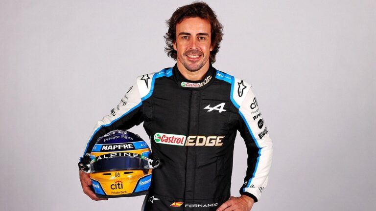 Alonso extends Alpine deal to 2022
