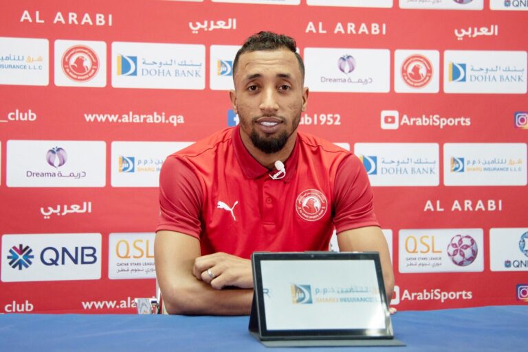 الجزائري أيوب عزي يقترب من الانتقال إلى نادي المرخية