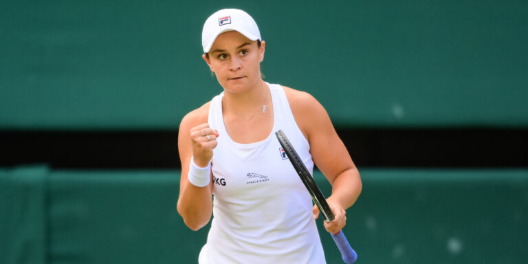 Barty powers past Kerber into WTA Cincinnati final