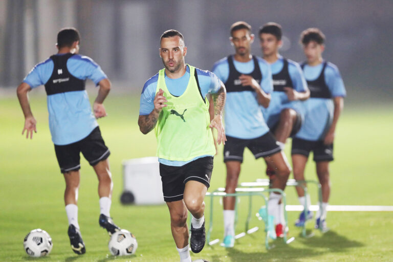 السد يغادر إلى اسبانيا بقائمة تضم 24 لاعبا لاقامة معسكره التدريبي