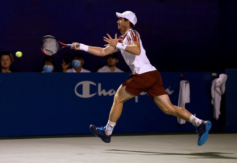 Murray routs lucky loser, Kyrgios withdraws from Winston-Salem