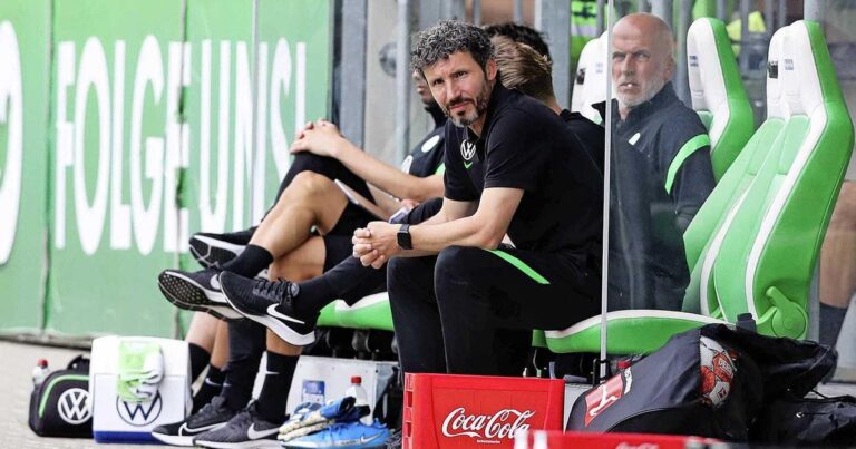 Wolfsburg thrown out of German Cup over subs mix up