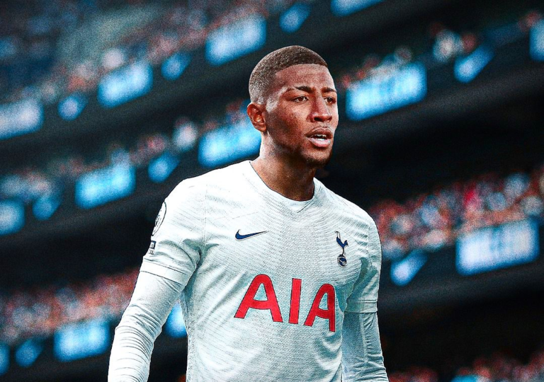 Spurs sign Barcelona defender Emerson