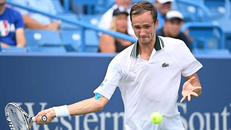 Top seeds Medvedev, Barty secure triumphs at Cincinnati