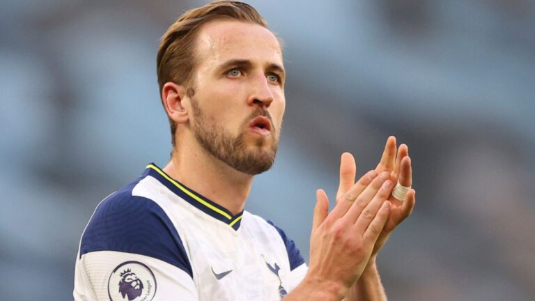 Kane’s future hangs over Tottenham and Man City ahead of season opener