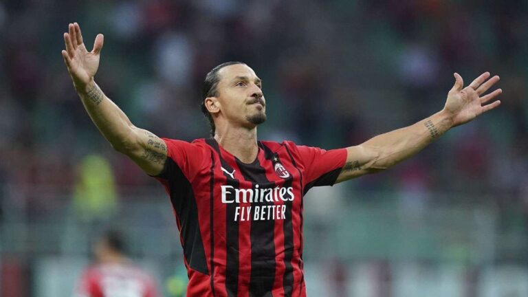 Returning Ibra helps Milan go top in Lazio win, Inter held