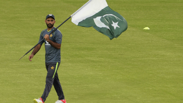 Pakistan take fresh guard for first home N.Zealand series in 18 years