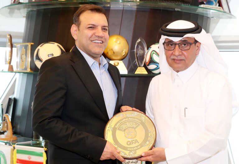المهندي يستقبل رئيس الاتحاد الإيراني لكرة القدم