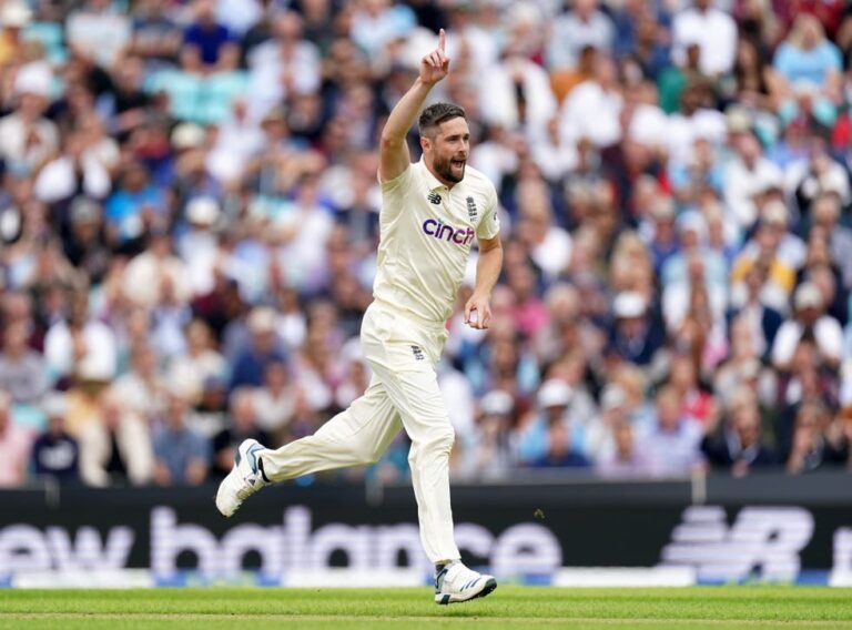 England’s Woakes returns to spark latest India collapse