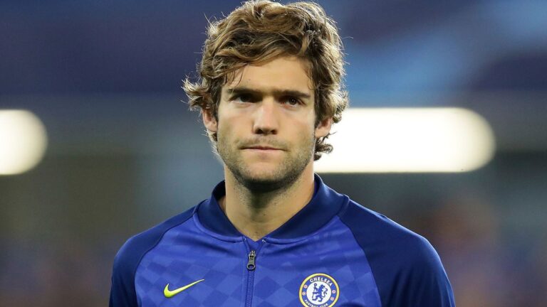 Chelsea’s Alonso to stop taking the knee