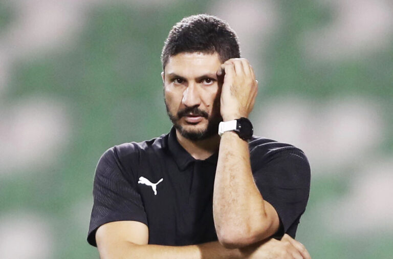 وسام رزق بديلا للبرازيلي سيرخيو فارياس في تدريب أم صلال