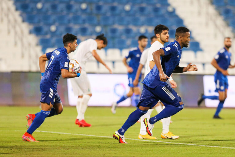 الأهلي فرّط بالفوز الأول..والخور لم يستسلم !