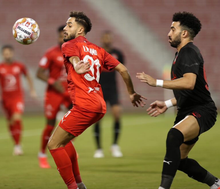 الحكم طرد خيميس.. العربي يتخطى الرهيب في ديربي مشتعل
