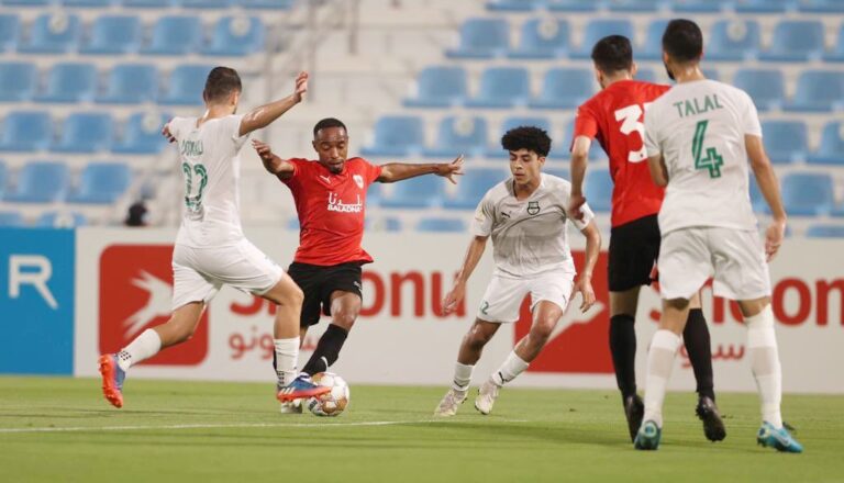 الأهلي يتخطى الريان بهدفين ويتصدر المجموعة الأولى في كأس Ooredoo