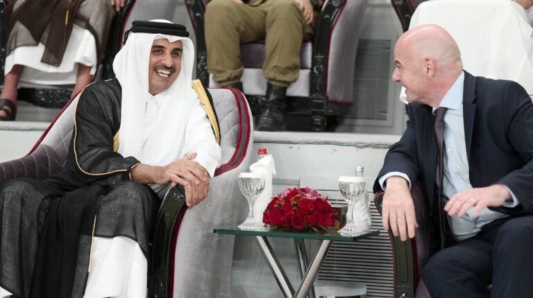 في بيان للفيفا ..شكر لسمو الأمير المفدى من انفانتينو