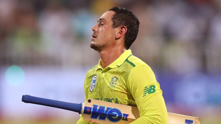 South Africa’s de Kock apologises for refusing to take knee