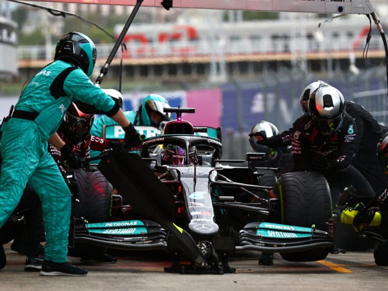 Hamilton gets engine penalty for Turkish GP