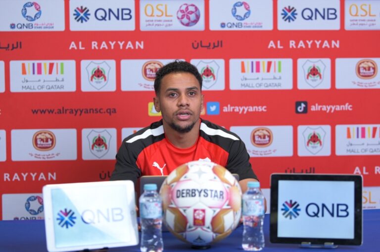 هاشم علي: مطالبون بتحقيق الفوز في المباراة أمام الأهلي