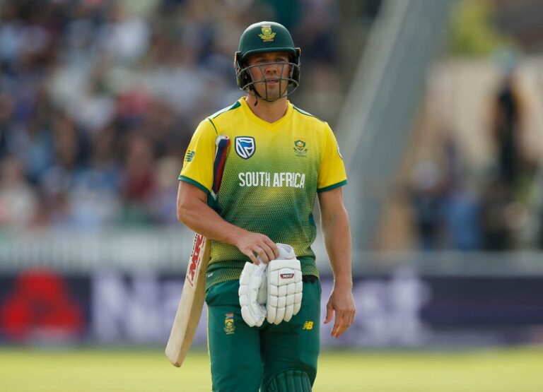 South African star AB de Villiers retires from all cricket